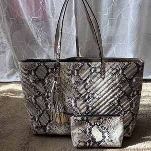 Victoria’s Secret Snakeskin Pattern Tote and Pouch Set